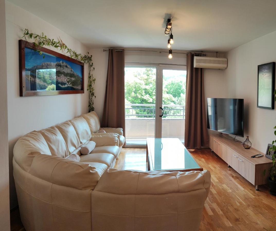 Apartments M&M Makarska Bagian luar foto