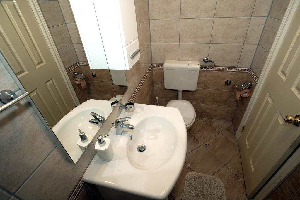 Apartments M&M Makarska Bagian luar foto