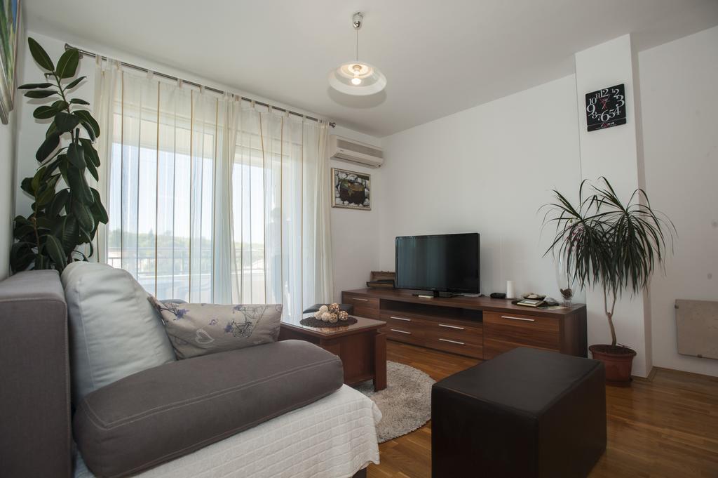 Apartments M&M Makarska Bagian luar foto